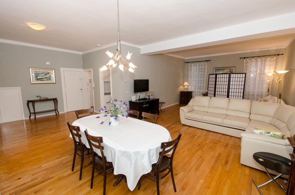 רוביני Apartment Noemi מראה חיצוני תמונה